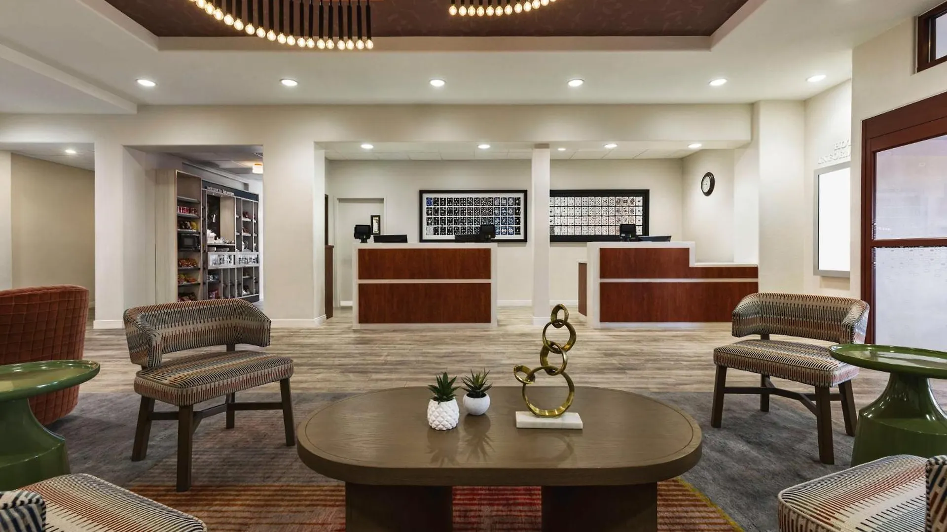 Hampton Inn Tropicana Las Vegas Hotel